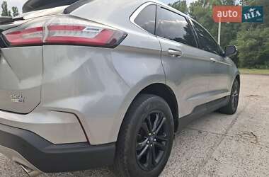 Внедорожник / Кроссовер Ford Edge 2019 в 