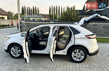 Внедорожник / Кроссовер Ford Edge 2016 в 