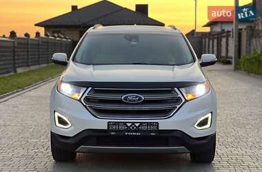Внедорожник / Кроссовер Ford Edge 2016 в 