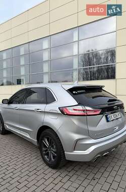 Внедорожник / Кроссовер Ford Edge 2018 в 