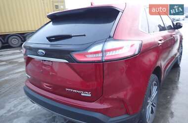 Внедорожник / Кроссовер Ford Edge 2019 в 