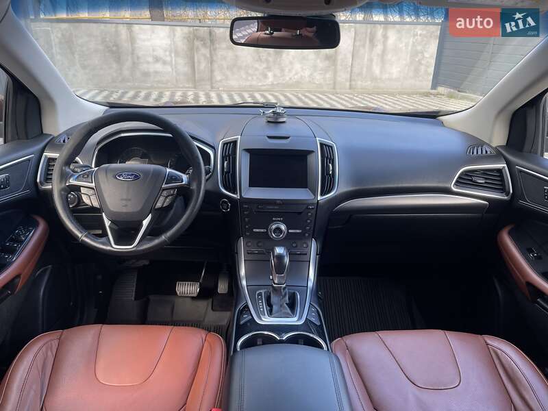 Внедорожник / Кроссовер Ford Edge 2016 в Николаеве