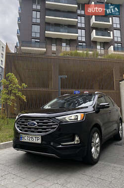 Внедорожник / Кроссовер Ford Edge 2020 в 