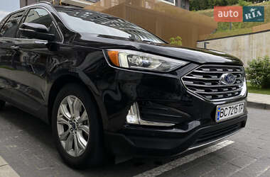 Внедорожник / Кроссовер Ford Edge 2020 в 