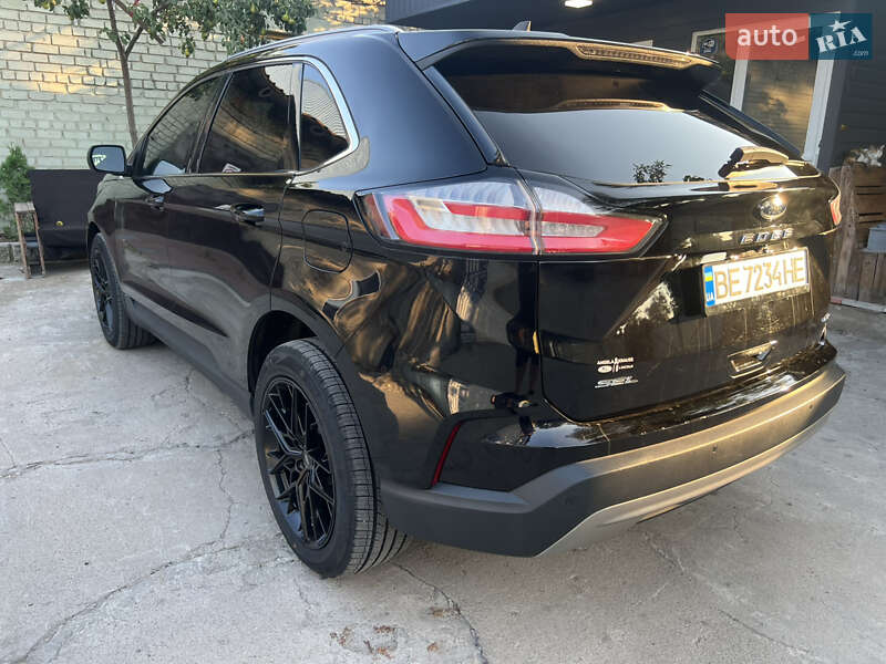 Внедорожник / Кроссовер Ford Edge 2022 в Первомайске