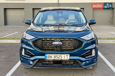Внедорожник / Кроссовер Ford Edge 2020 в 