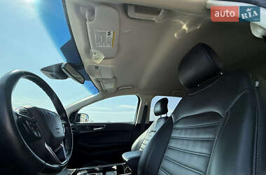 Внедорожник / Кроссовер Ford Edge 2019 в 