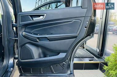 Внедорожник / Кроссовер Ford Edge 2015 в 