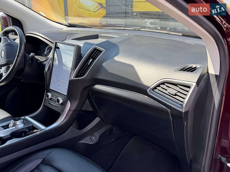 Внедорожник / Кроссовер Ford Edge 2022 в Стрые