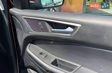 Внедорожник / Кроссовер Ford Edge 2022 в 