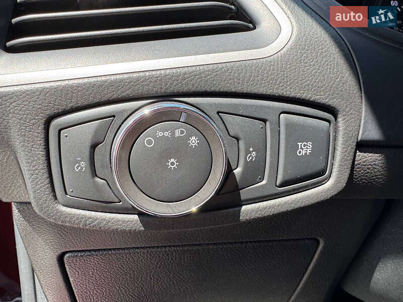 Внедорожник / Кроссовер Ford Edge 2022 в Стрые