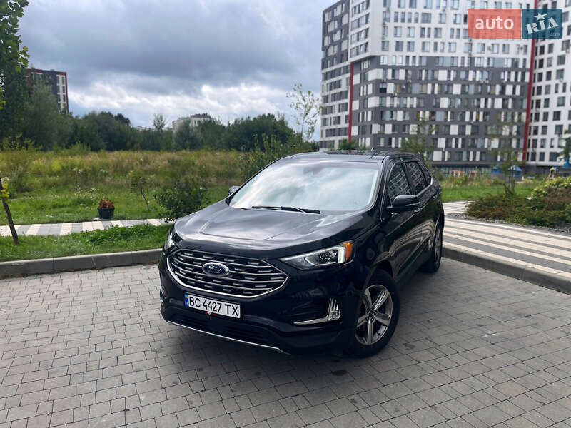 Внедорожник / Кроссовер Ford Edge 2019 в 