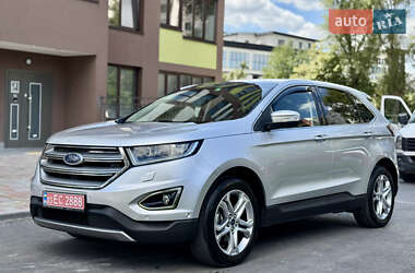 Внедорожник / Кроссовер Ford Edge 2017 в 