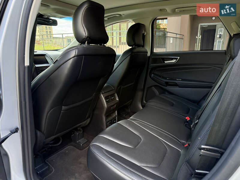 Внедорожник / Кроссовер Ford Edge 2017 в Тернополе