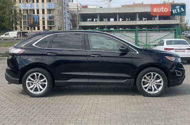 Внедорожник / Кроссовер Ford Edge 2016 в 
