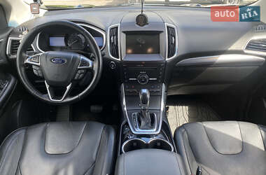 Внедорожник / Кроссовер Ford Edge 2016 в 