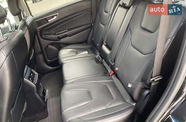 Внедорожник / Кроссовер Ford Edge 2016 в 