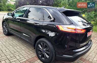 Внедорожник / Кроссовер Ford Edge 2022 в 