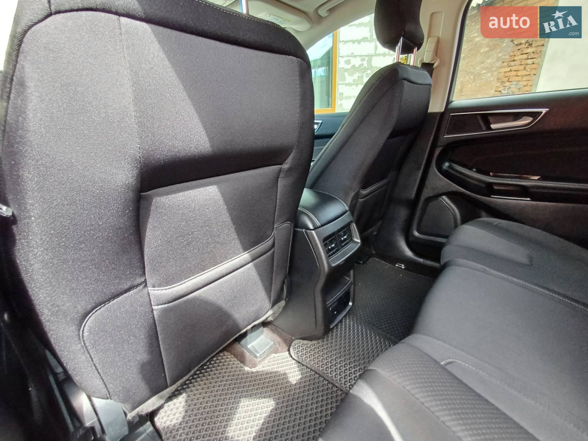 2016 Ford Edge - мініатюра 24