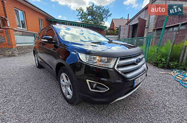 Внедорожник / Кроссовер Ford Edge 2016 в 