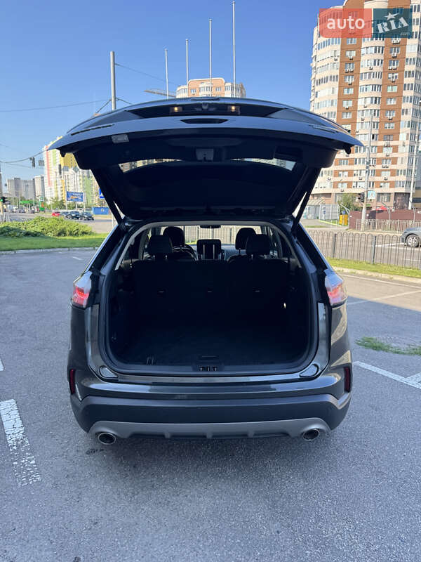 Внедорожник / Кроссовер Ford Edge 2019 в Киеве