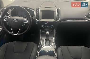 Внедорожник / Кроссовер Ford Edge 2016 в 