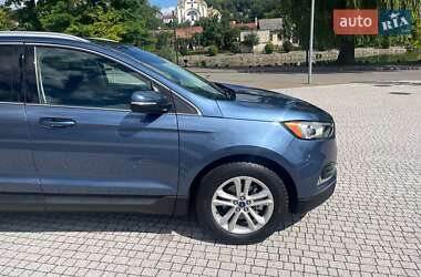Внедорожник / Кроссовер Ford Edge 2019 в 