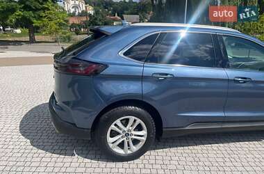 Внедорожник / Кроссовер Ford Edge 2019 в 