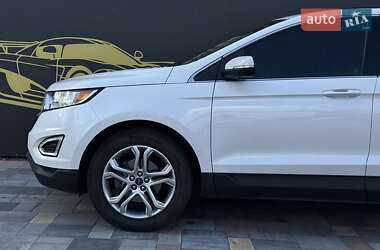 Внедорожник / Кроссовер Ford Edge 2017 в 