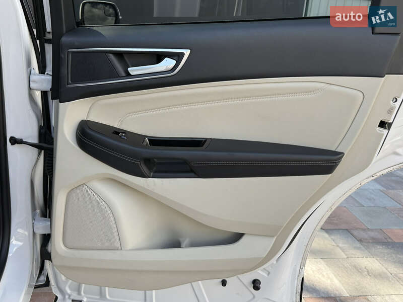 Внедорожник / Кроссовер Ford Edge 2017 в Киеве