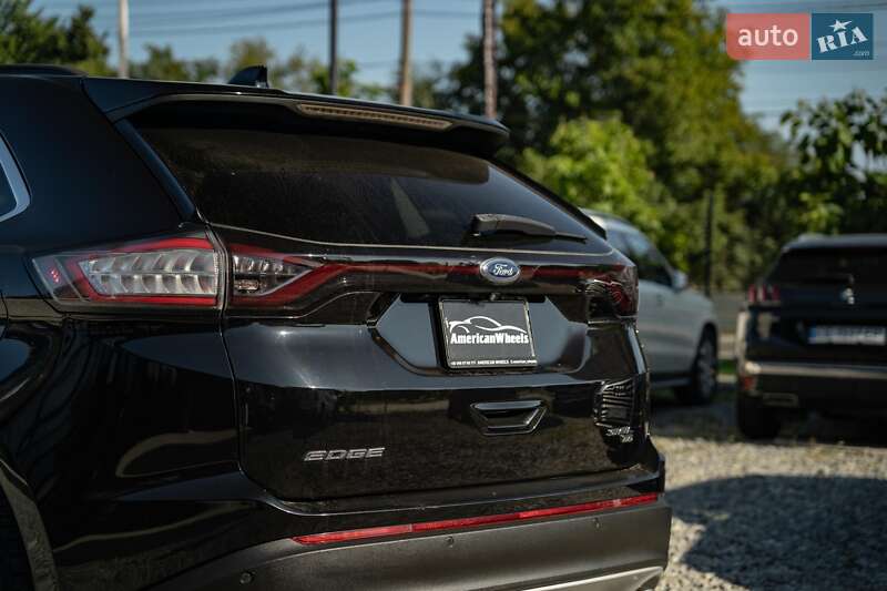 Внедорожник / Кроссовер Ford Edge 2018 в Черновцах
