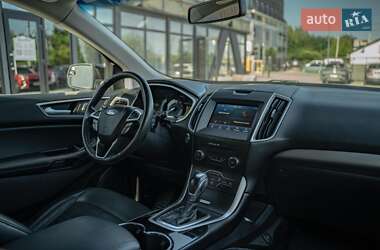 Внедорожник / Кроссовер Ford Edge 2018 в 