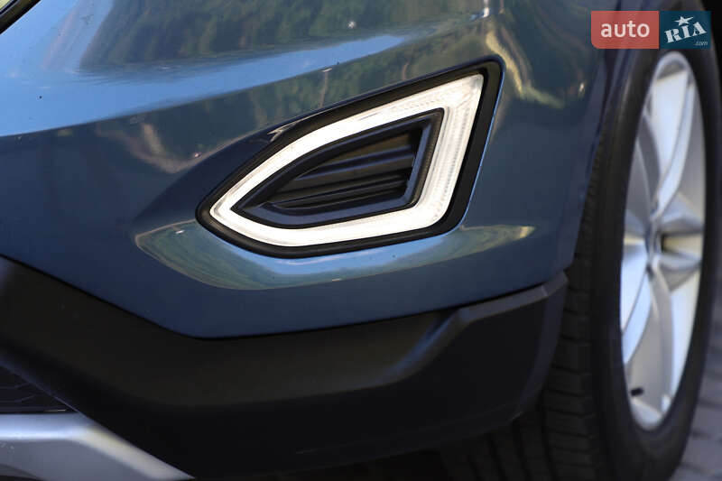 Внедорожник / Кроссовер Ford Edge 2018 в Киеве