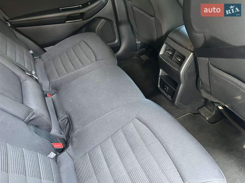 Внедорожник / Кроссовер Ford Edge 2016 в Днепре фото 16 Внедорожник / Кроссовер Ford Edge 2016 в Днепре