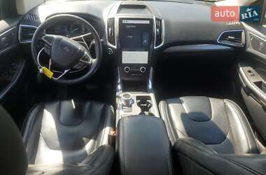 Внедорожник / Кроссовер Ford Edge 2022 в 