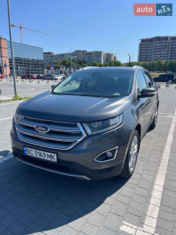 Внедорожник / Кроссовер Ford Edge 2017 в 