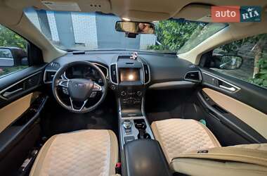 Внедорожник / Кроссовер Ford Edge 2019 в 