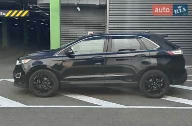 Внедорожник / Кроссовер Ford Edge 2017 в 