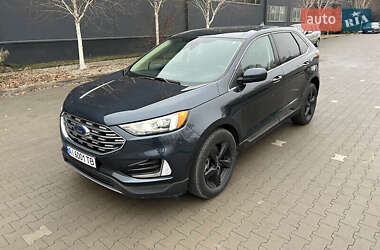 Внедорожник / Кроссовер Ford Edge 2022 в 