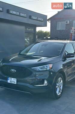Внедорожник / Кроссовер Ford Edge 2019 в 
