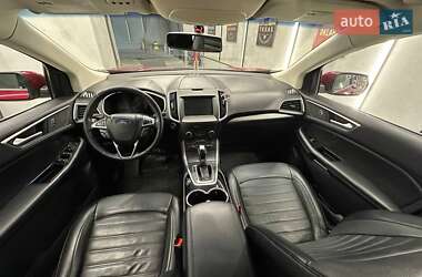 Внедорожник / Кроссовер Ford Edge 2018 в 