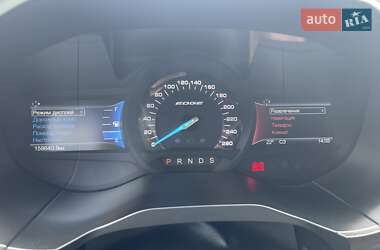 Внедорожник / Кроссовер Ford Edge 2015 в 