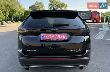 Внедорожник / Кроссовер Ford Edge 2018 в 