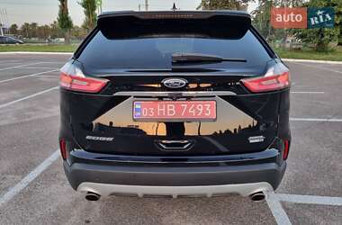 Внедорожник / Кроссовер Ford Edge 2019 в 