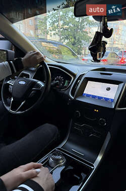 Внедорожник / Кроссовер Ford Edge 2020 в 
