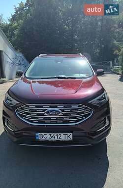 Внедорожник / Кроссовер Ford Edge 2018 в 