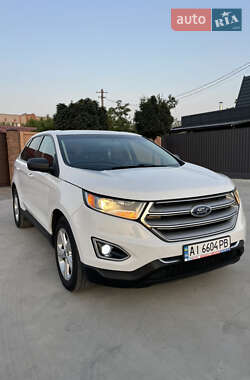 Внедорожник / Кроссовер Ford Edge 2016 в 