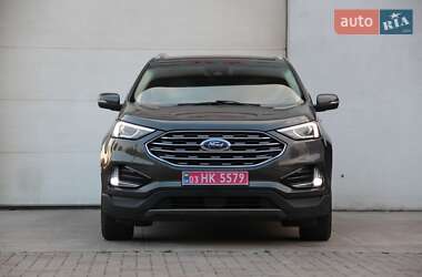 Внедорожник / Кроссовер Ford Edge 2019 в 