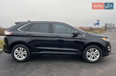 Внедорожник / Кроссовер Ford Edge 2017 в 