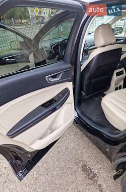 Внедорожник / Кроссовер Ford Edge 2020 в 